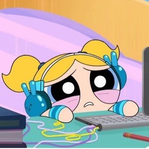 Meet your Posher, Lucy